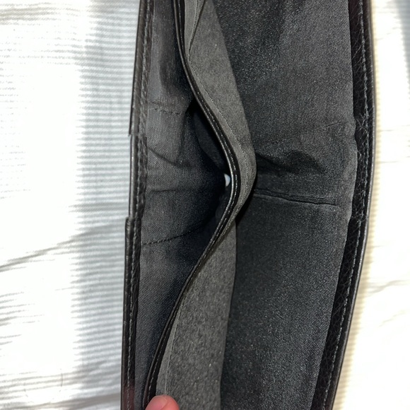 Black MONTBLANC Meisterstuck Soft Grain Leather Collection Wallet - Picture 7 of 8